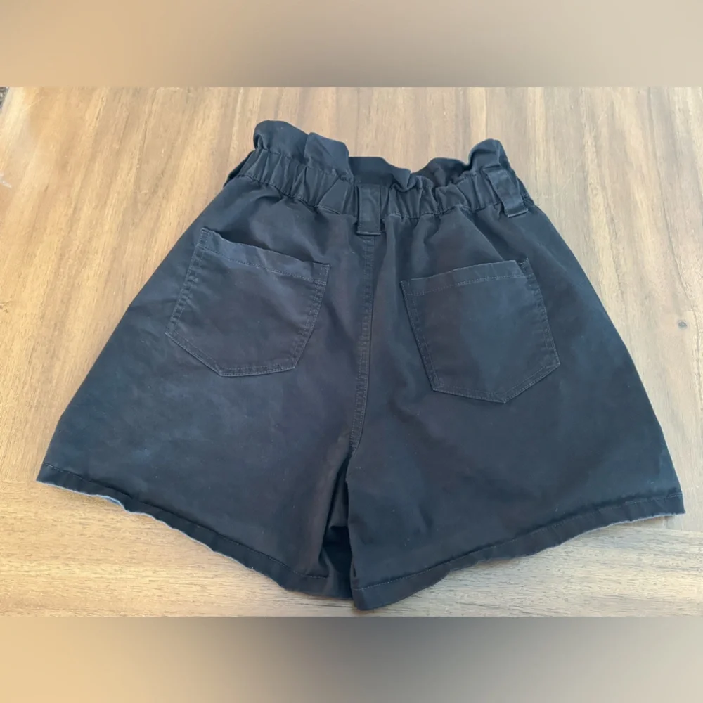 Calvin Klein Black Shorts Highrise Size XS